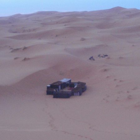 Riad Aicha & Camel Trekking เมอร์ซูกา ภายนอก รูปภาพ