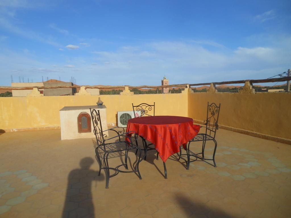 Riad Aicha & Camel Trekking เมอร์ซูกา ภายนอก รูปภาพ