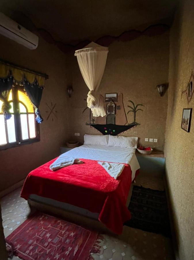 Riad Aicha & Camel Trekking เมอร์ซูกา ภายนอก รูปภาพ