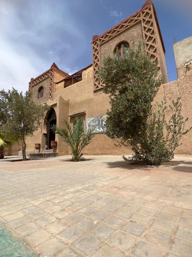 Riad Aicha & Camel Trekking เมอร์ซูกา ภายนอก รูปภาพ